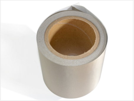 鍍錫薄膜是一種具有廣泛應(yīng)用范圍的金屬保護層，能夠提高產(chǎn)品的可靠性和安全性